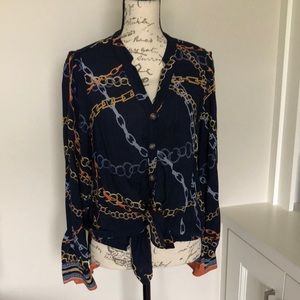Blouse with Chain Link Pattern